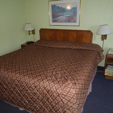 Travelodge - Cincinnati Sharonville Pokój zdjęcie